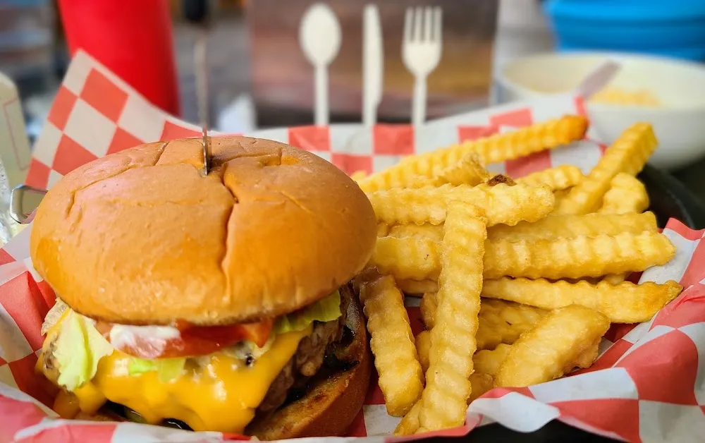 Cheeseburger and Fries
